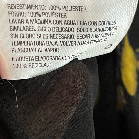 A New Day black floral blouse. XXL. - Picture 9 of 9